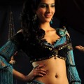 Shruthi Hassan back in Tamil !